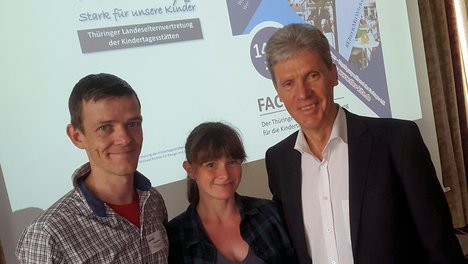 Unterwegs mit Bildungsminister Holter
